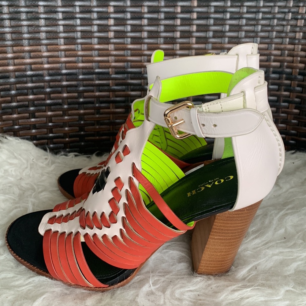 COACH Lorrie Sandal - Picture 6 of 16